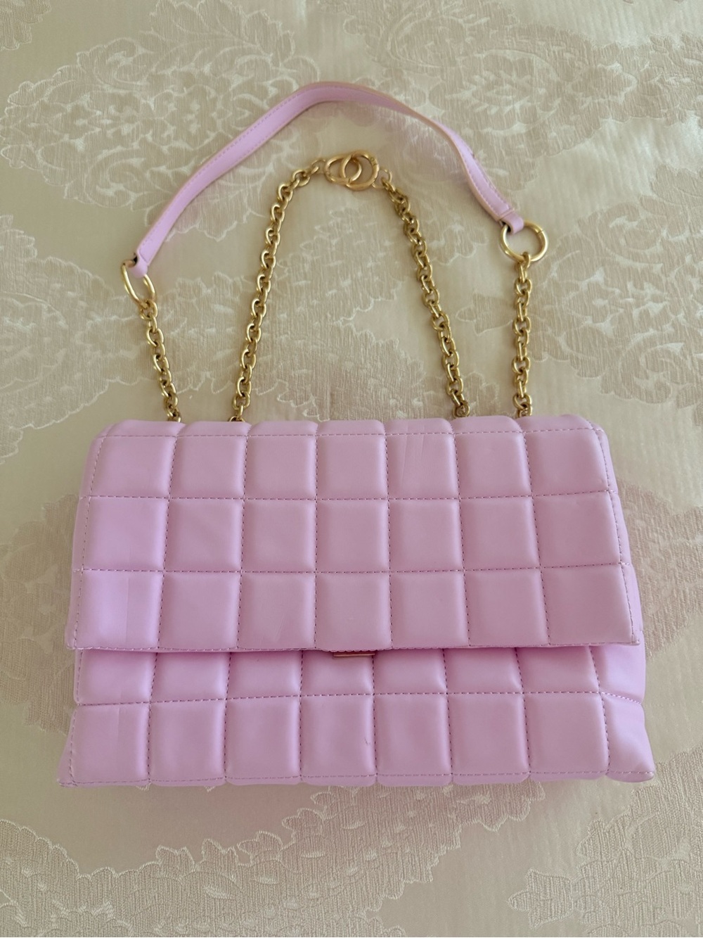 Quilted Pastel Pink Shoulder Bag with Gold Chain Strap